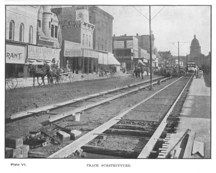Austin Street Ry. Co. construction of double track along Congress Avenue in Austin, circa 1906. 