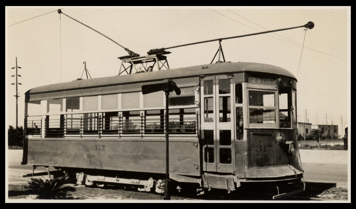 Galveston Electric Ry. Co. car no. 317 at Galveston, 1938. 
